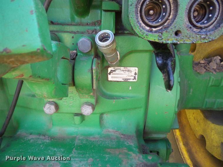 image for item DA3870 1989 John Deere 4955 MFWD tractor