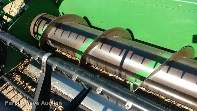 image for item DA4396 1998 John Deere 925 flex platform head