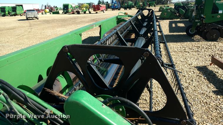 image for item DA4396 1998 John Deere 925 flex platform head