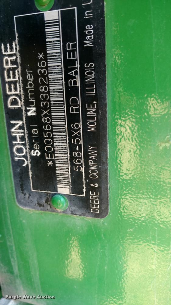 image for item DA4400 2007 John Deere 568 round baler