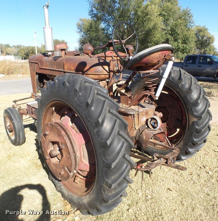image for item DA4746 1942 Farmall M tractor