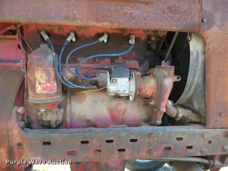 image for item DA4746 1942 Farmall M tractor