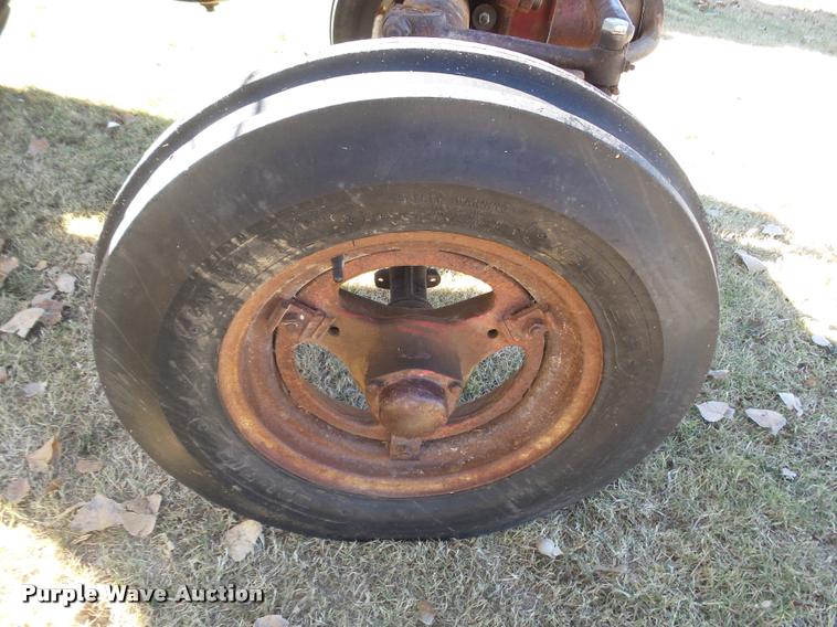 image for item DA4746 1942 Farmall M tractor