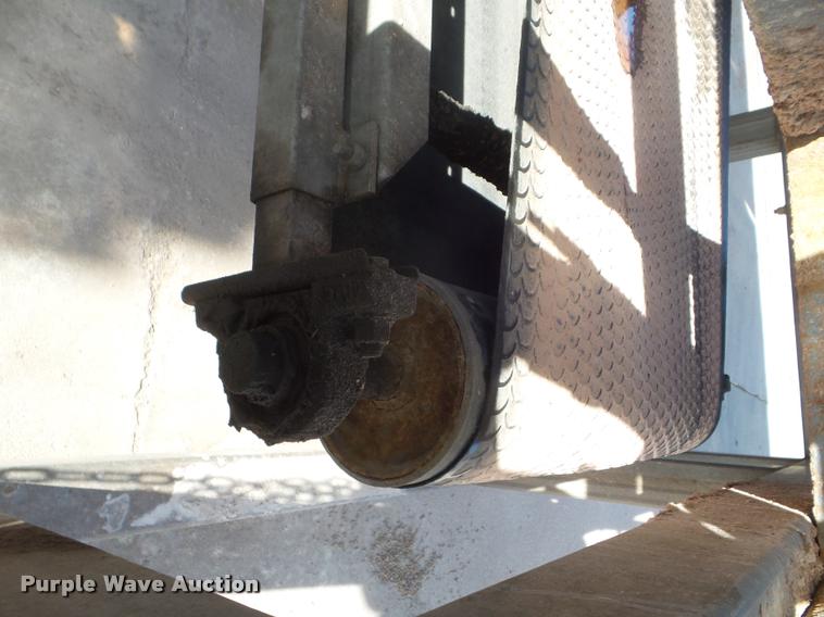 image for item DB3627 Doyle blender with hoppers and conveyor