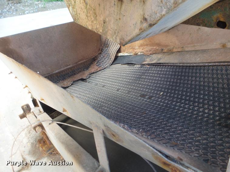 image for item DB3627 Doyle blender with hoppers and conveyor