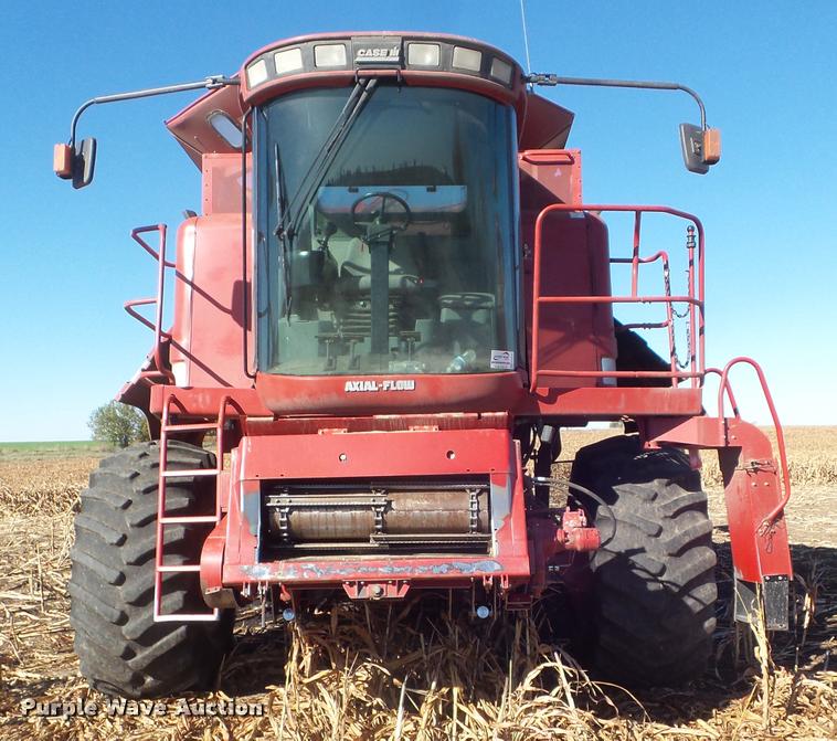 image for item DB3629 2005 Case IH 2388 combine