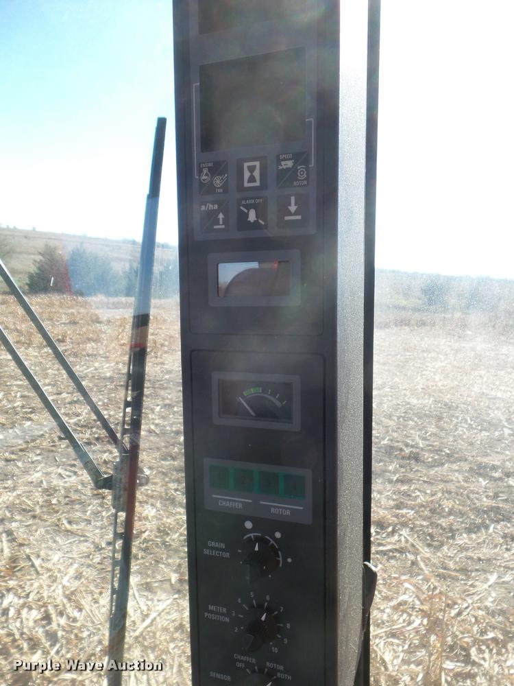 image for item DB3629 2005 Case IH 2388 combine