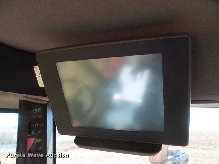 image for item DB3629 2005 Case IH 2388 combine