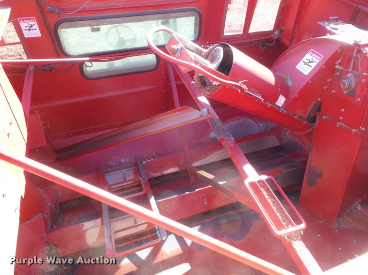 image for item DB3629 2005 Case IH 2388 combine