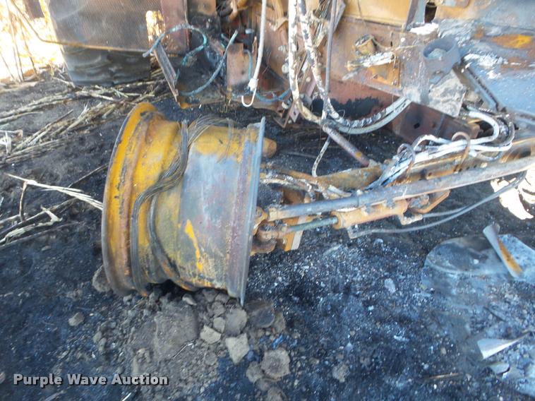 image for item DB3629 2005 Case IH 2388 combine