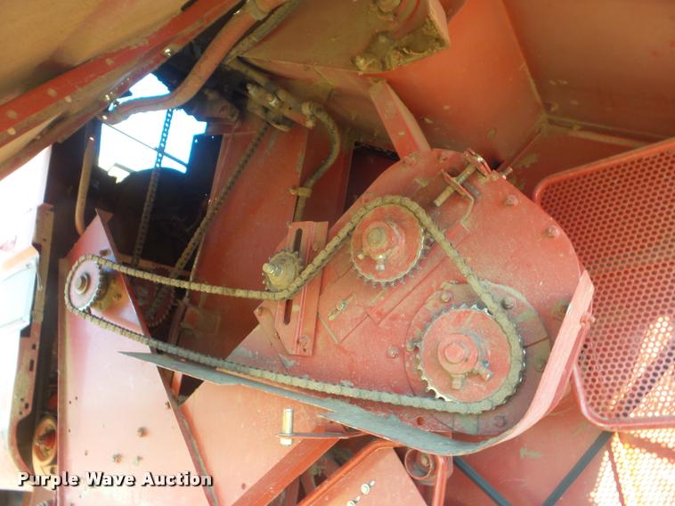 image for item DB3629 2005 Case IH 2388 combine