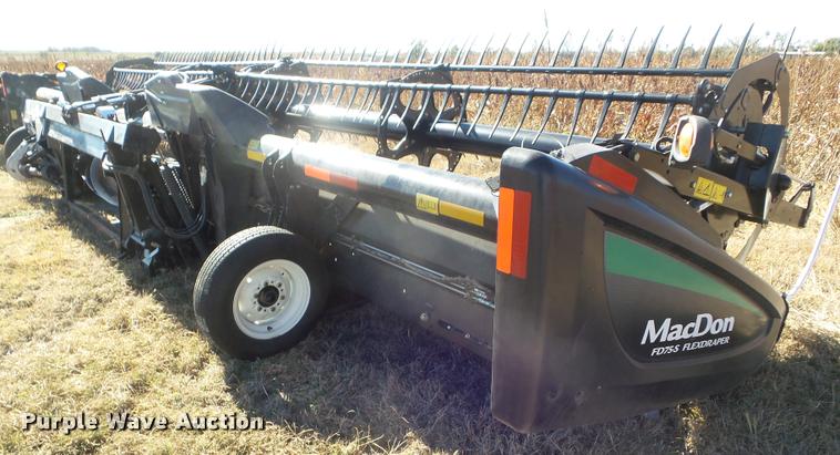 image for item DB3633 2016 MacDon FD75-5 flex head