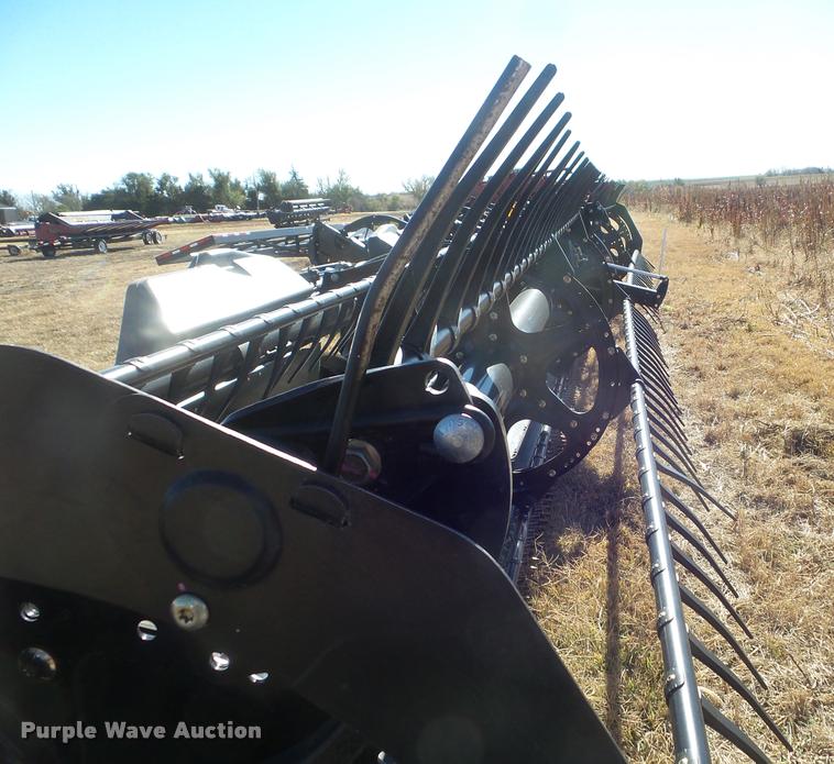 image for item DB3633 2016 MacDon FD75-5 flex head