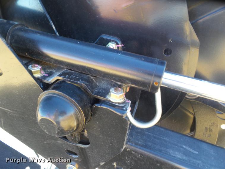 image for item DB3633 2016 MacDon FD75-5 flex head