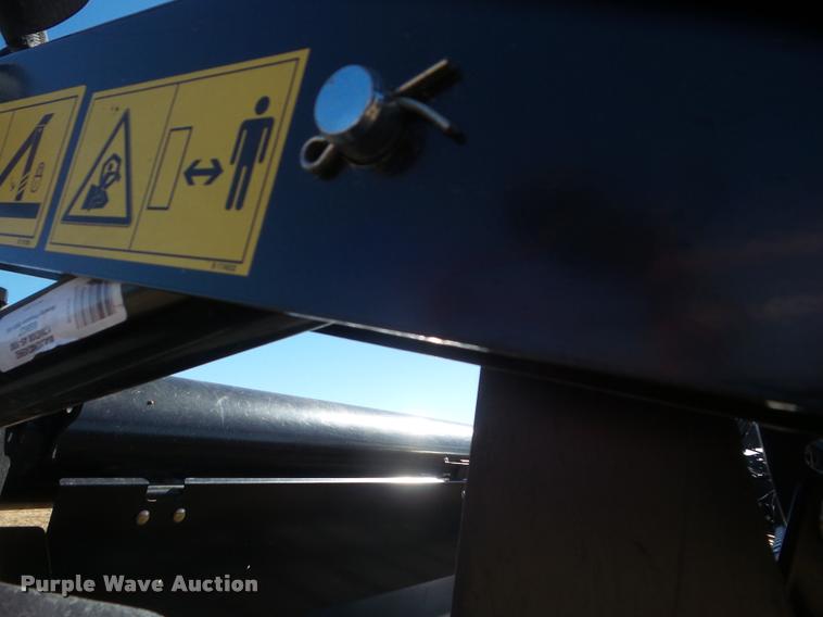 image for item DB3633 2016 MacDon FD75-5 flex head