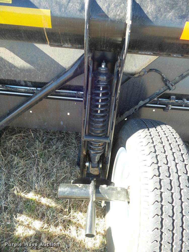 image for item DB3633 2016 MacDon FD75-5 flex head