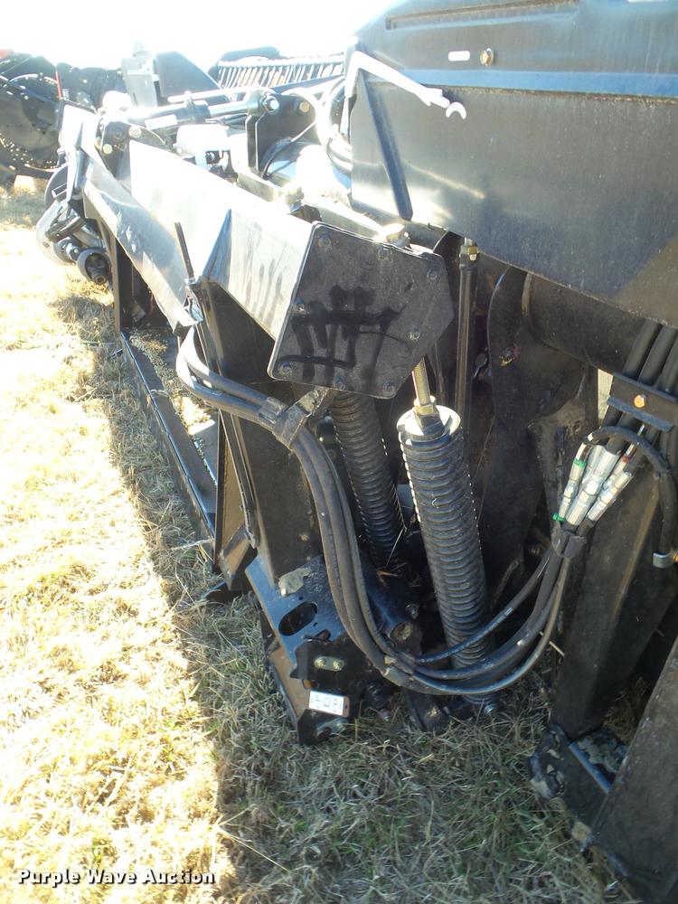 image for item DB3633 2016 MacDon FD75-5 flex head