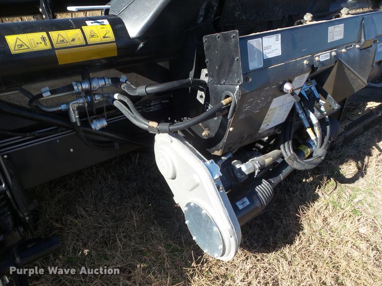 image for item DB3633 2016 MacDon FD75-5 flex head