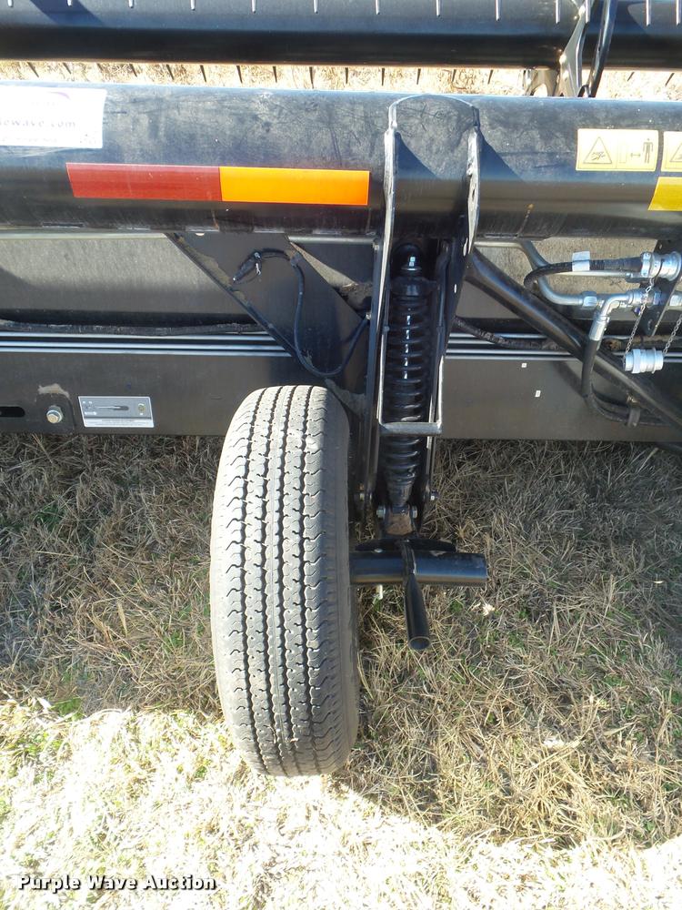 image for item DB3633 2016 MacDon FD75-5 flex head