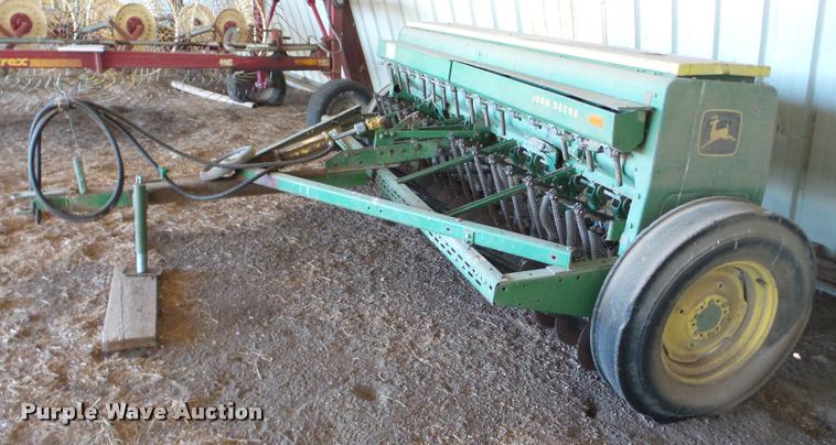 image for item DB5250 John Deere 8200 grain drill