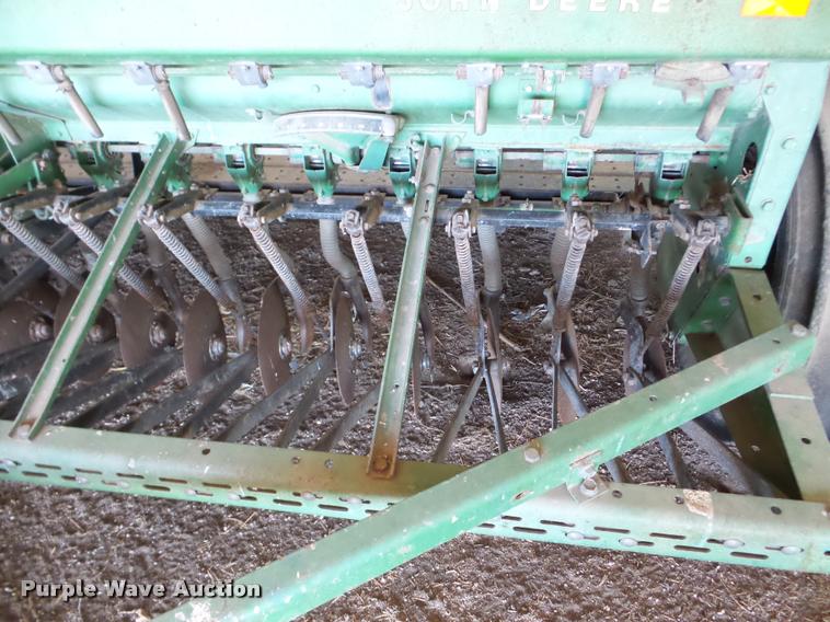 image for item DB5250 John Deere 8200 grain drill