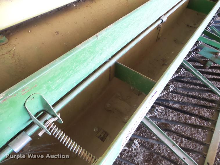 image for item DB5250 John Deere 8200 grain drill