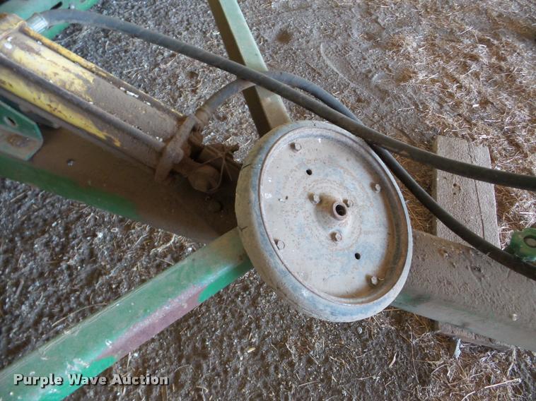 image for item DB5250 John Deere 8200 grain drill