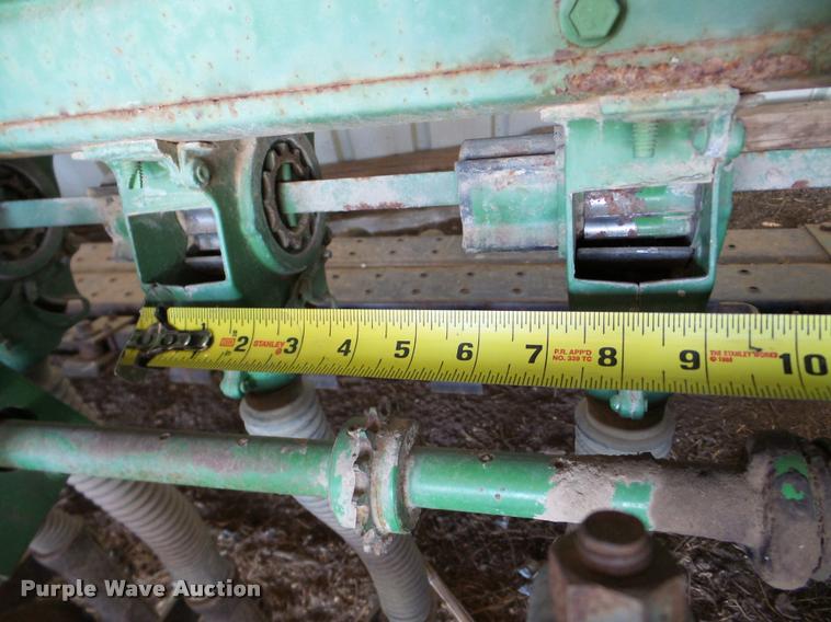 image for item DB5250 John Deere 8200 grain drill