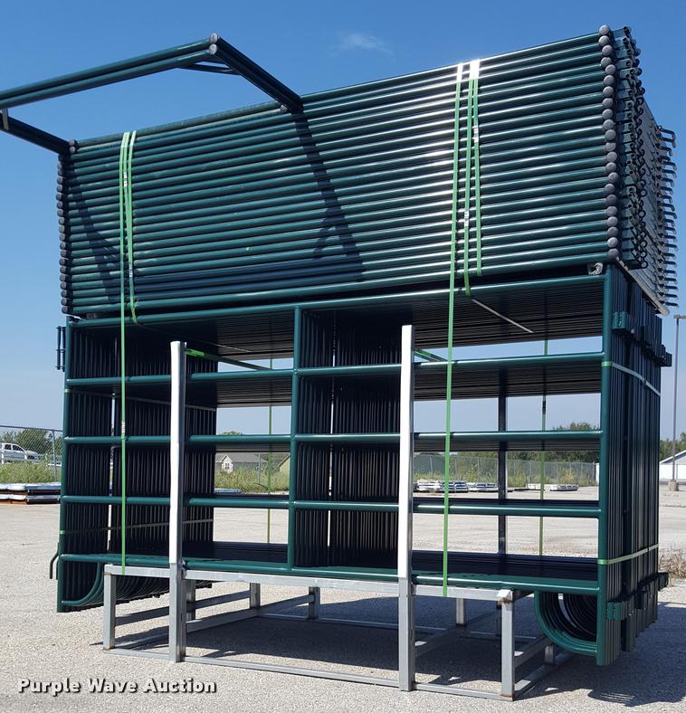 image for item F1585 (56) five bar corral panels