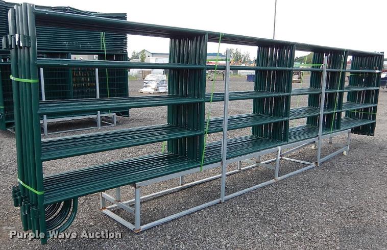 image for item F1613 (14) corral panels