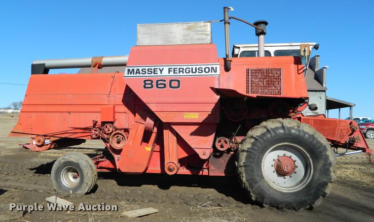 image for item J5028 1985 Massey-Ferguson 860 combine