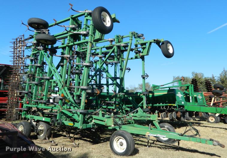 image for item J5029 2006 Great Plains 7560 field cultivator