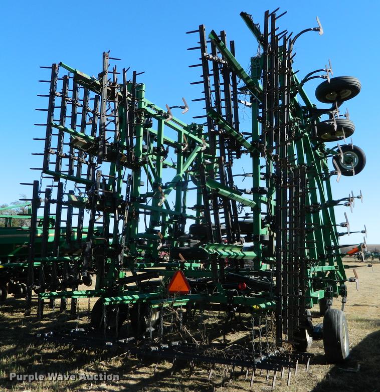 image for item J5029 2006 Great Plains 7560 field cultivator