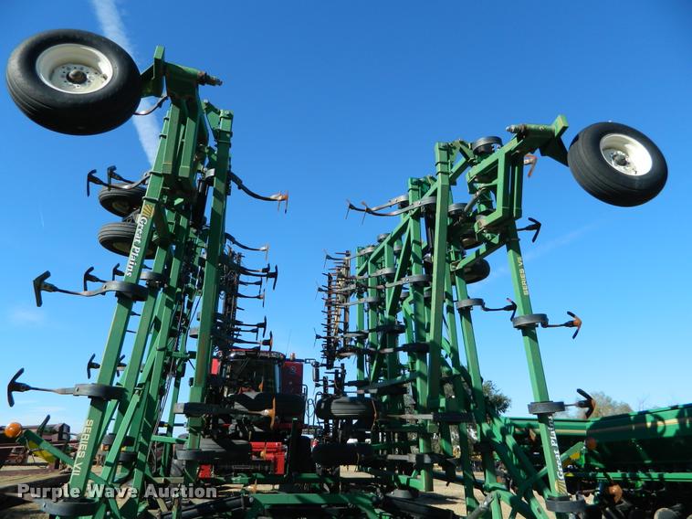 image for item J5029 2006 Great Plains 7560 field cultivator
