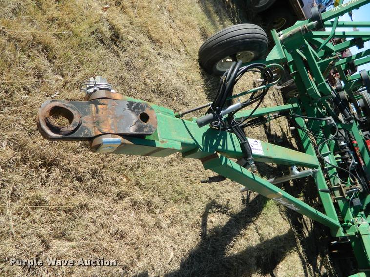 image for item J5029 2006 Great Plains 7560 field cultivator