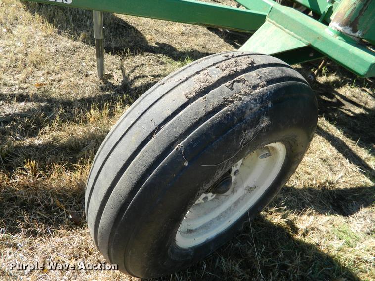 image for item J5029 2006 Great Plains 7560 field cultivator