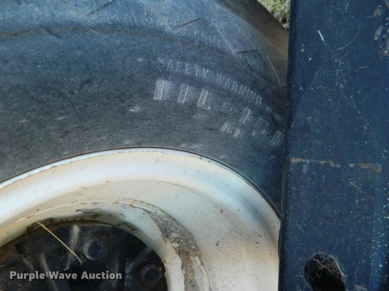 image for item J5029 2006 Great Plains 7560 field cultivator