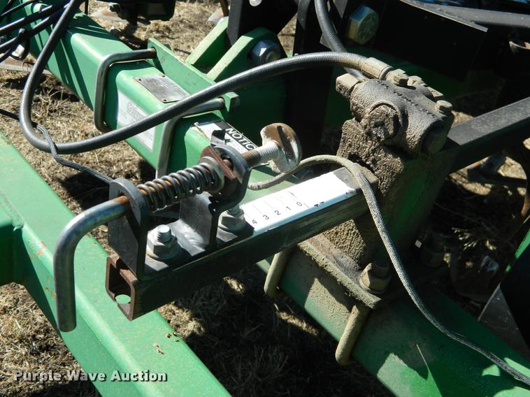image for item J5029 2006 Great Plains 7560 field cultivator