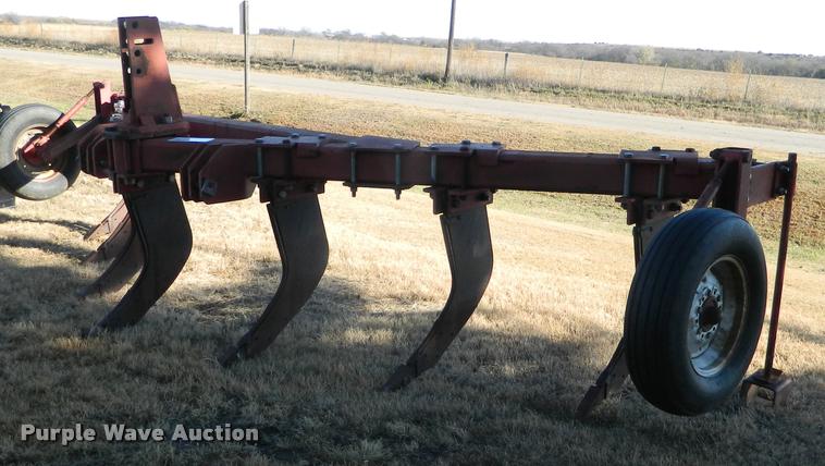 image for item J5032 J I Case 10 Sub Soiler ripper