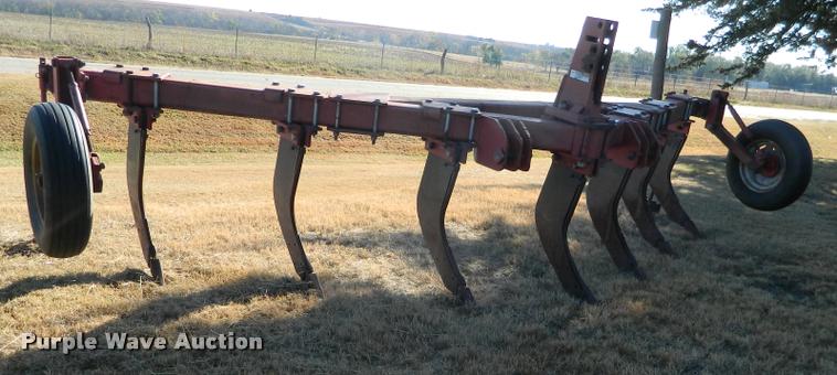 image for item J5032 J I Case 10 Sub Soiler ripper