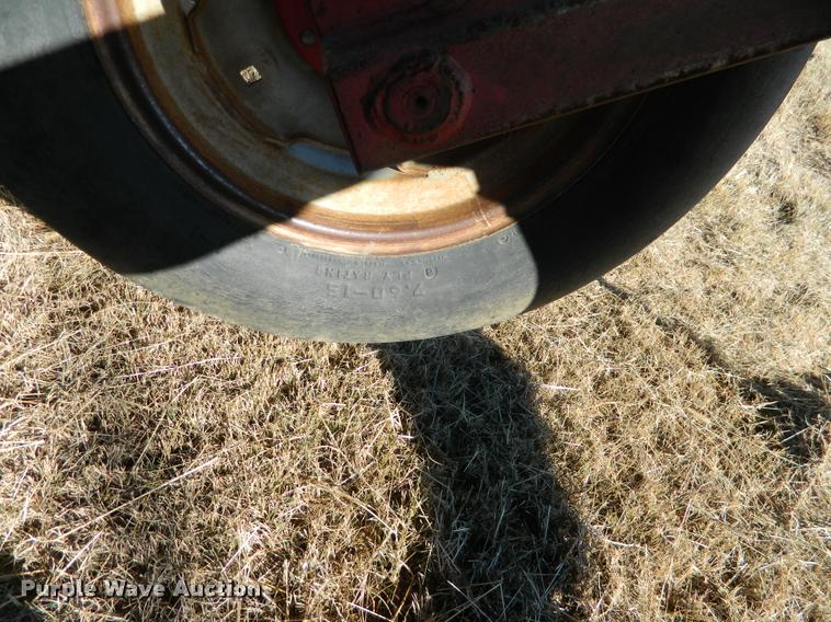 image for item J5032 J I Case 10 Sub Soiler ripper