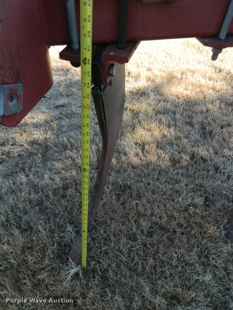 image for item J5032 J I Case 10 Sub Soiler ripper