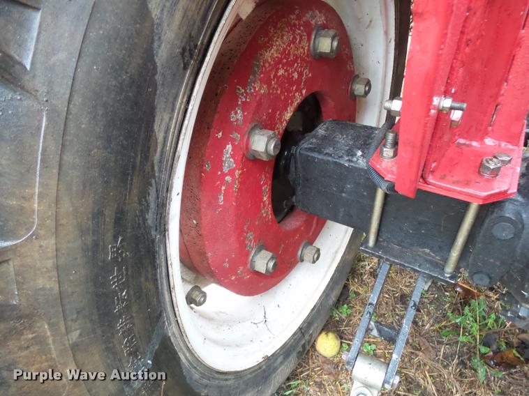 image for item K1084 2009 Jinma 454 MFWD tractor