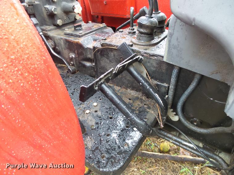 image for item K1084 2009 Jinma 454 MFWD tractor