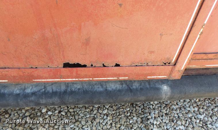 image for item K5164 1989 Travalong livestock trailer