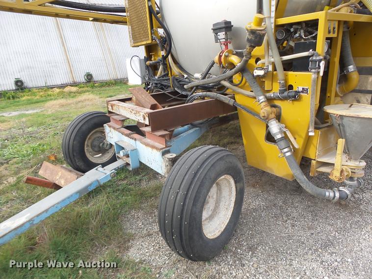 image for item K5541 2006 Ag-Chem 1800 sprayer bed