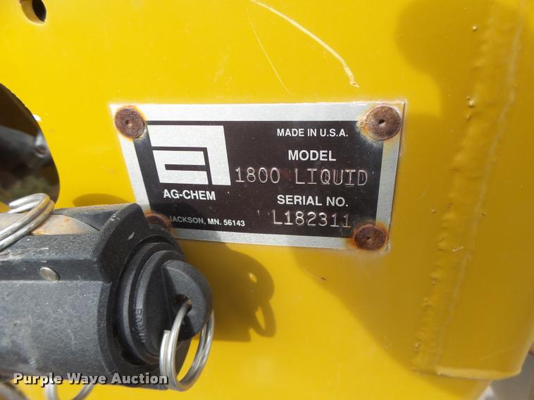 image for item K5541 2006 Ag-Chem 1800 sprayer bed