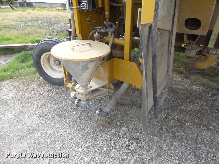 image for item K5541 2006 Ag-Chem 1800 sprayer bed