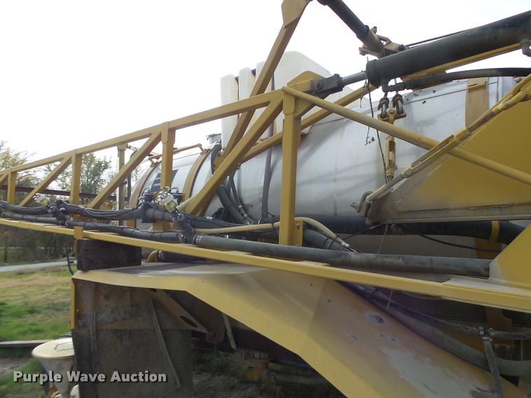 image for item K5541 2006 Ag-Chem 1800 sprayer bed