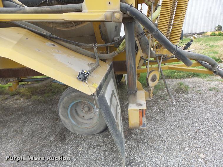 image for item K5541 2006 Ag-Chem 1800 sprayer bed